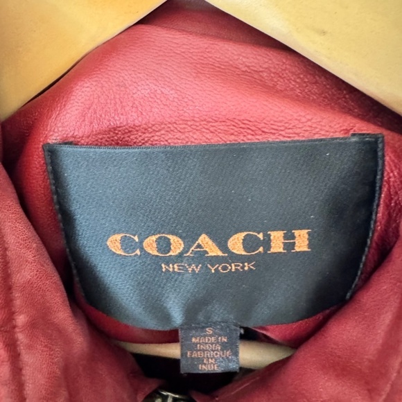 Authentic Coach Women's Red Leather Bomber Jacket, Size Small (S), Red Leather - Picture 4 of 7